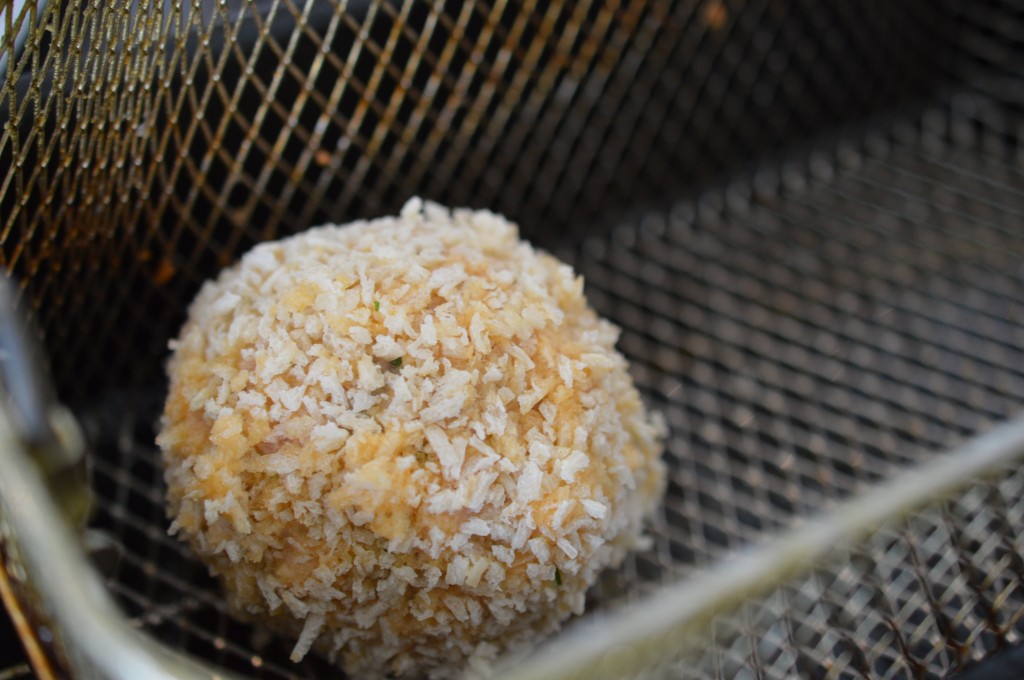 Scotch Egg - in fryer