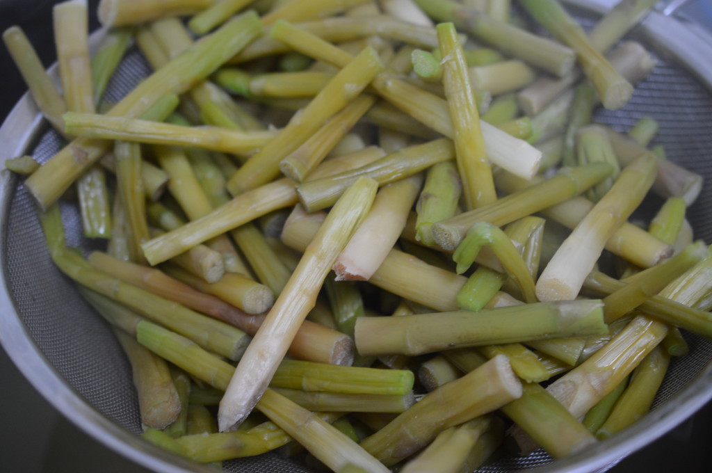 Asparagus soup - drain and reserve everything