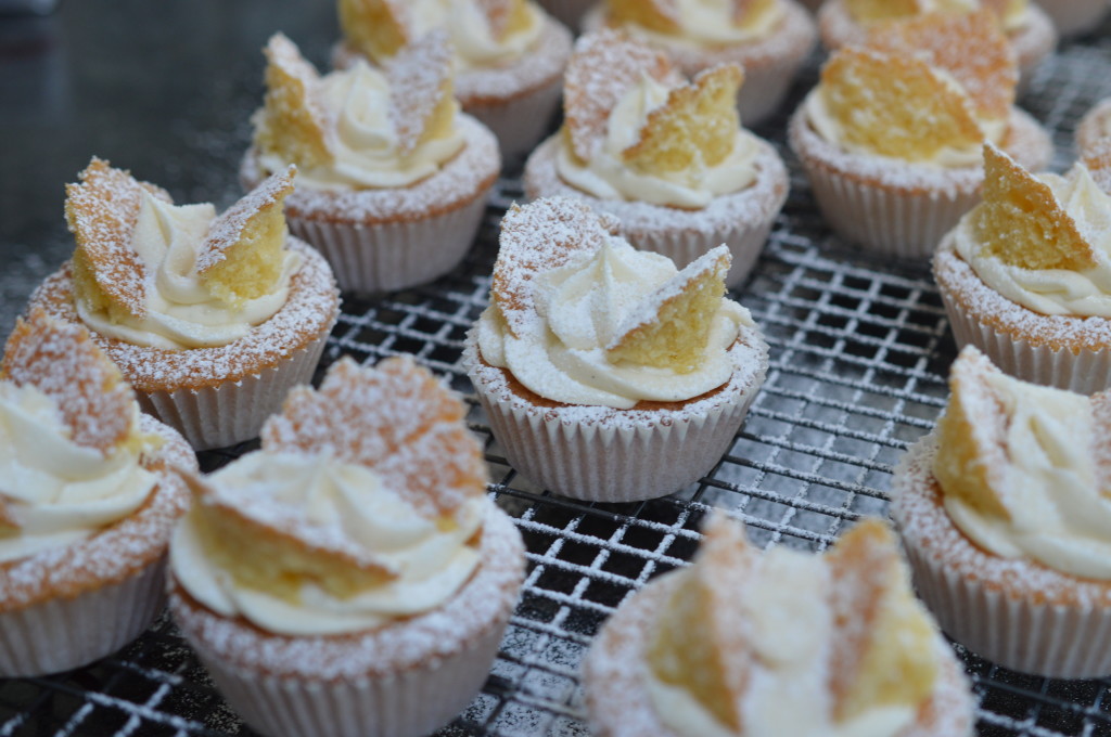 Butterfly Cake icing sugar