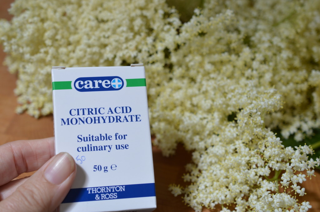 Elderflower Cordial 7